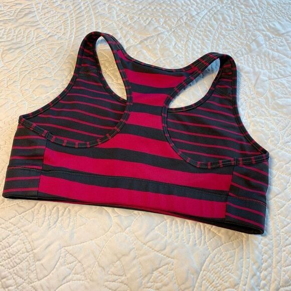 Nike Dri Fit Stripe Swoosh Activewear Racerback Sports Bra Black & Red Small - Picture 6 of 6